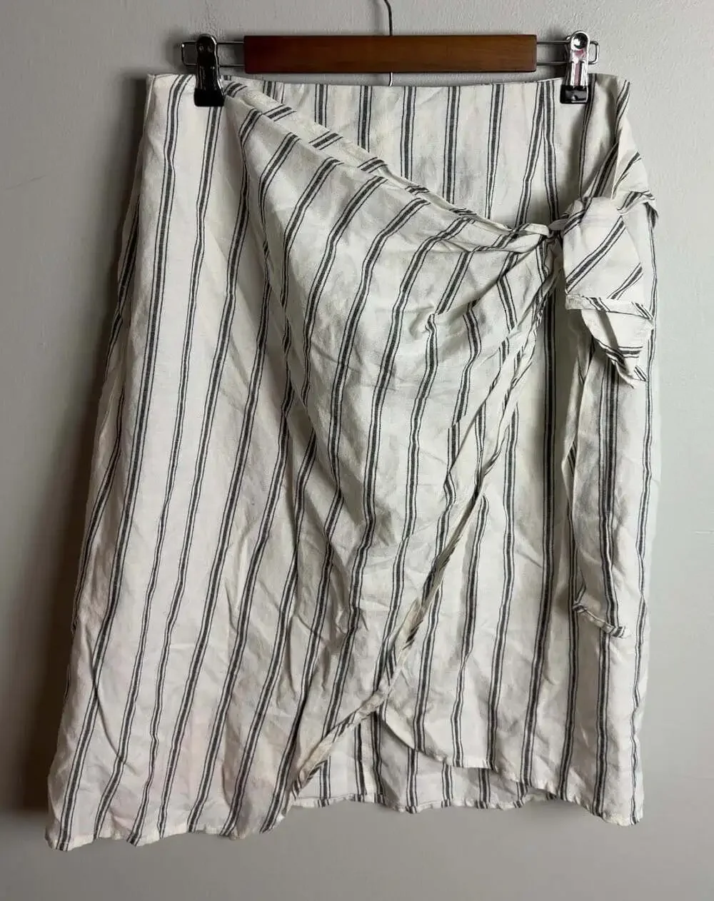 Zara Basic Striped Wrap Skirt Size XL Tie Front Linen Blend Midi Women’s